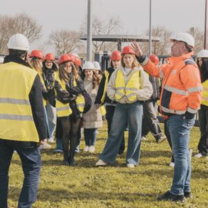 Visite de l’unité de transfert du SEROC par des élèves hongrois