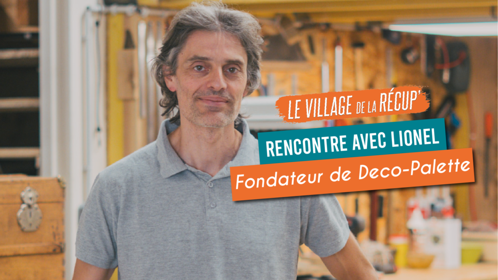 Lionel Cerdan travaillant le bois de récupération pour créer des meubles